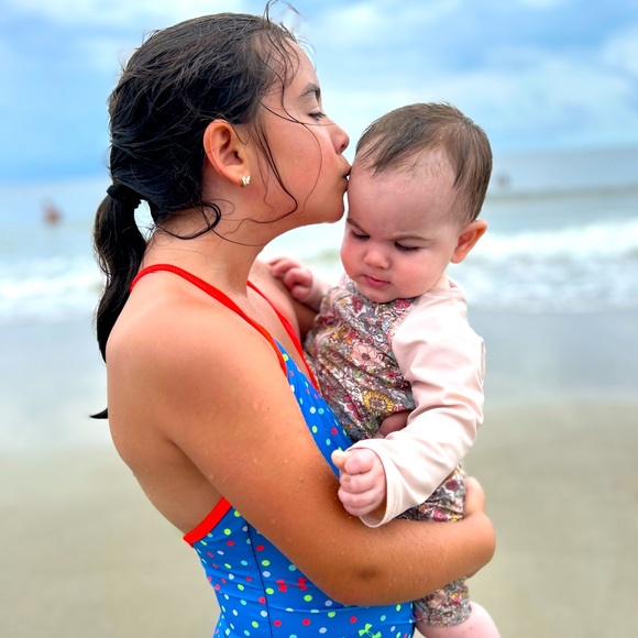 Meet your Posher, Makayla - Picture 1 of 1